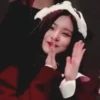 Yiren kitten <3 6