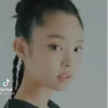 Jennie 27