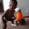 Bebês dançando 8