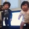 Bebês dançando 7