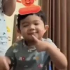 Abe Cekut GIF 11