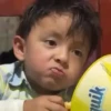 Bebés y niños Reacciones 5