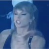 Taylor Swift 12