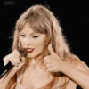 Taylor Swift 10