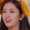 Yujin / @ive_stickers  6