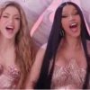Puntería Shakira Cardi B 24