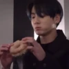 BTS 3 30