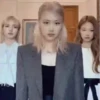 # ─── Blackpink 17