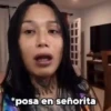 *posa en señorita