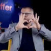 Yago Martins Dois Dedos de Teo 36