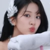 Yujin/IVE 9