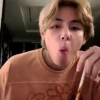 V. Kim Taehyung. BTS 16