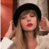 Taylor Swift! 18