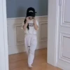 Linda garotinha dançando 12