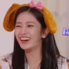 Yujin / @ive_stickers  5