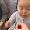 Bebés y niños Reacciones 9