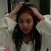 JENNIE KIM 28