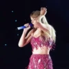 ✨Taylor Swift ✨ 10