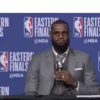 LeBron James 12