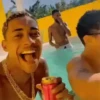 MC POZE 🎶🤪 14