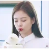 JENNIE KIM 15