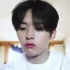 Leeknow- skz -KPOP-GIF🐰🤍 19
