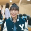 Yujin / IVE  6