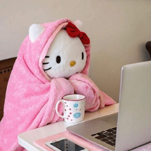 Hello Kitty Reacción  6