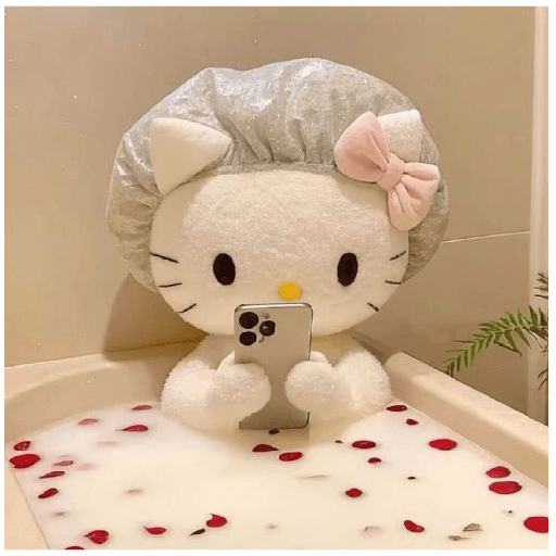 Hello Kitty Reacción  2