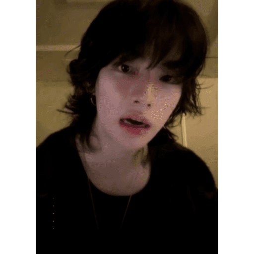 STRAY KIDS 19