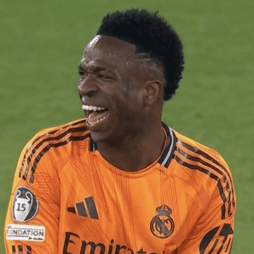Vini Júnior  8