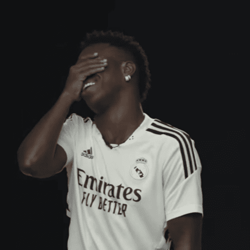 Vini Júnior  6
