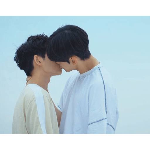 Kiss 2