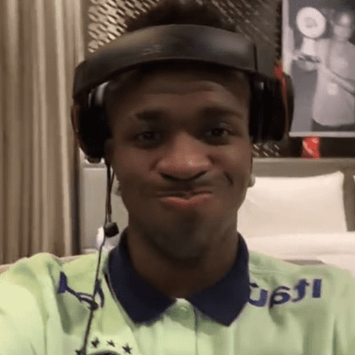 Vini Júnior  10