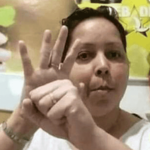 Tulla Luana 8