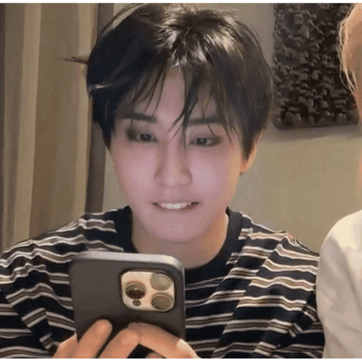 STRAY KIDS 7