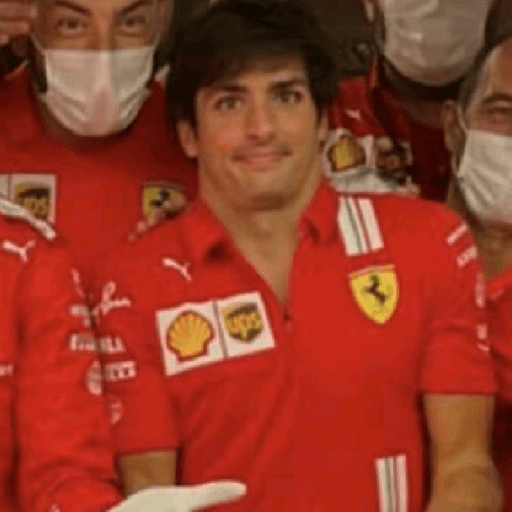 Carlos sainz  4