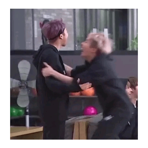 BTS y ARMYS 14 24