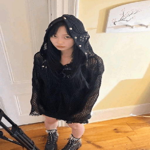𓏸⃘    giselle meme   🍵     𑁯 16