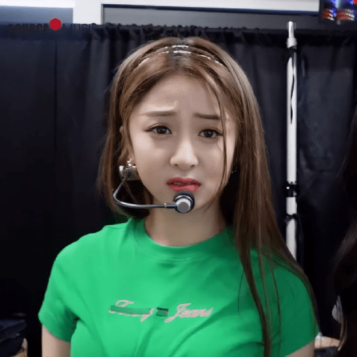 HUH YUNJIN 21