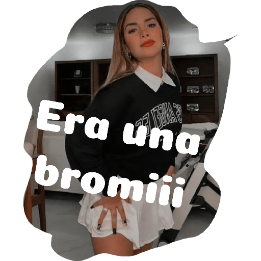 Kimberly loaiza  9