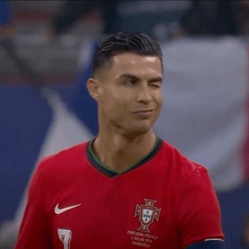 Cristiano Ronaldo 8