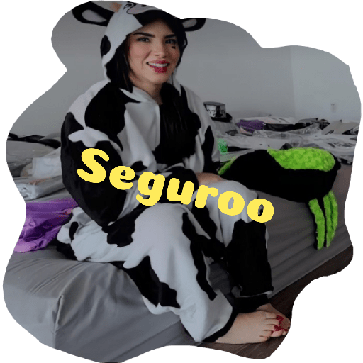 Kimberly loaiza  27