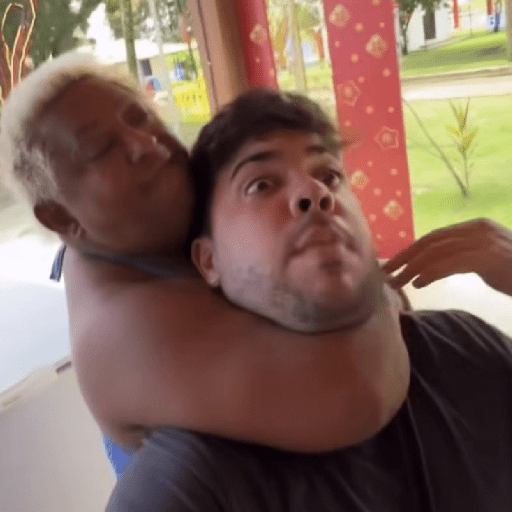 Estáticos twitter gayzada  13