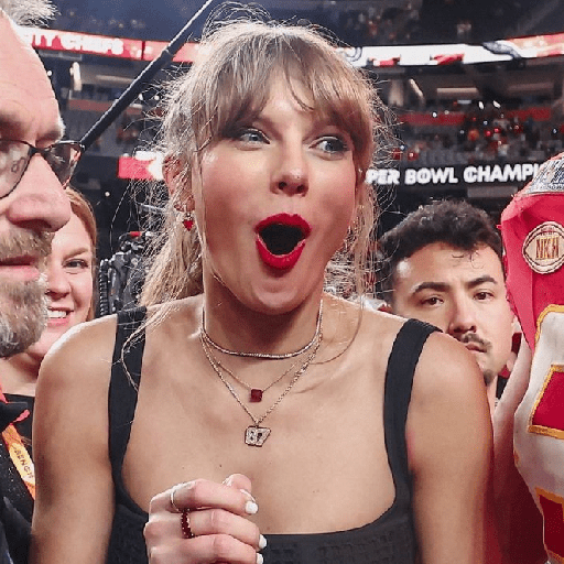 Taylor Swift ✨ 28