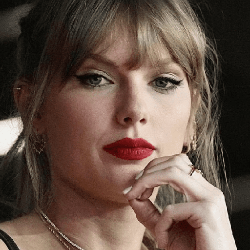 Taylor Swift ✨ 30