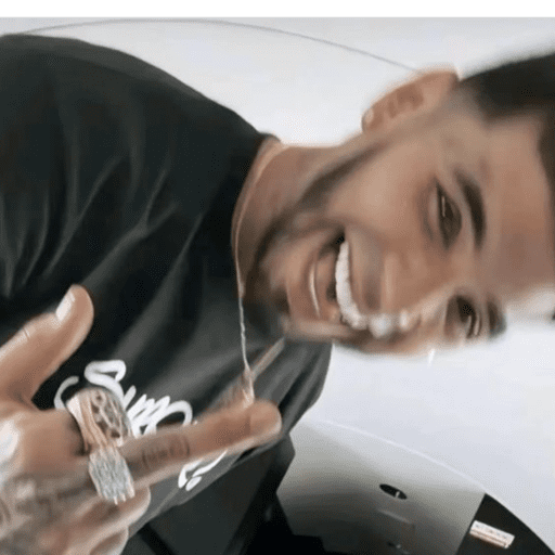 Anuel aa  23