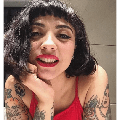 Mon laferte 27
