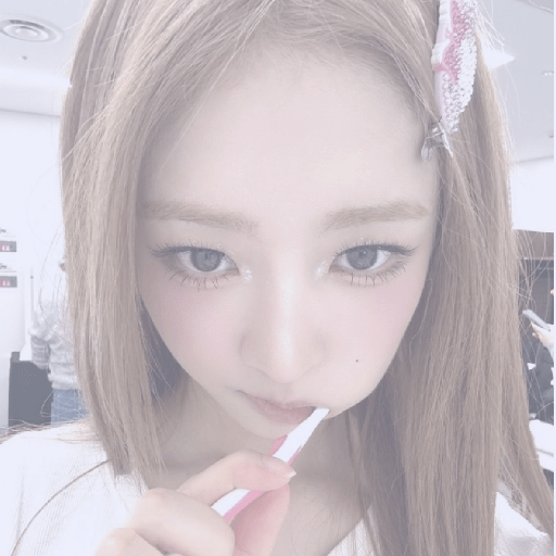 ෛ🌸᪲ Rei ぱ @sakura.petals 6