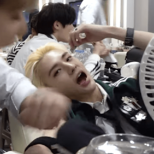 Hyunjin (10) 30